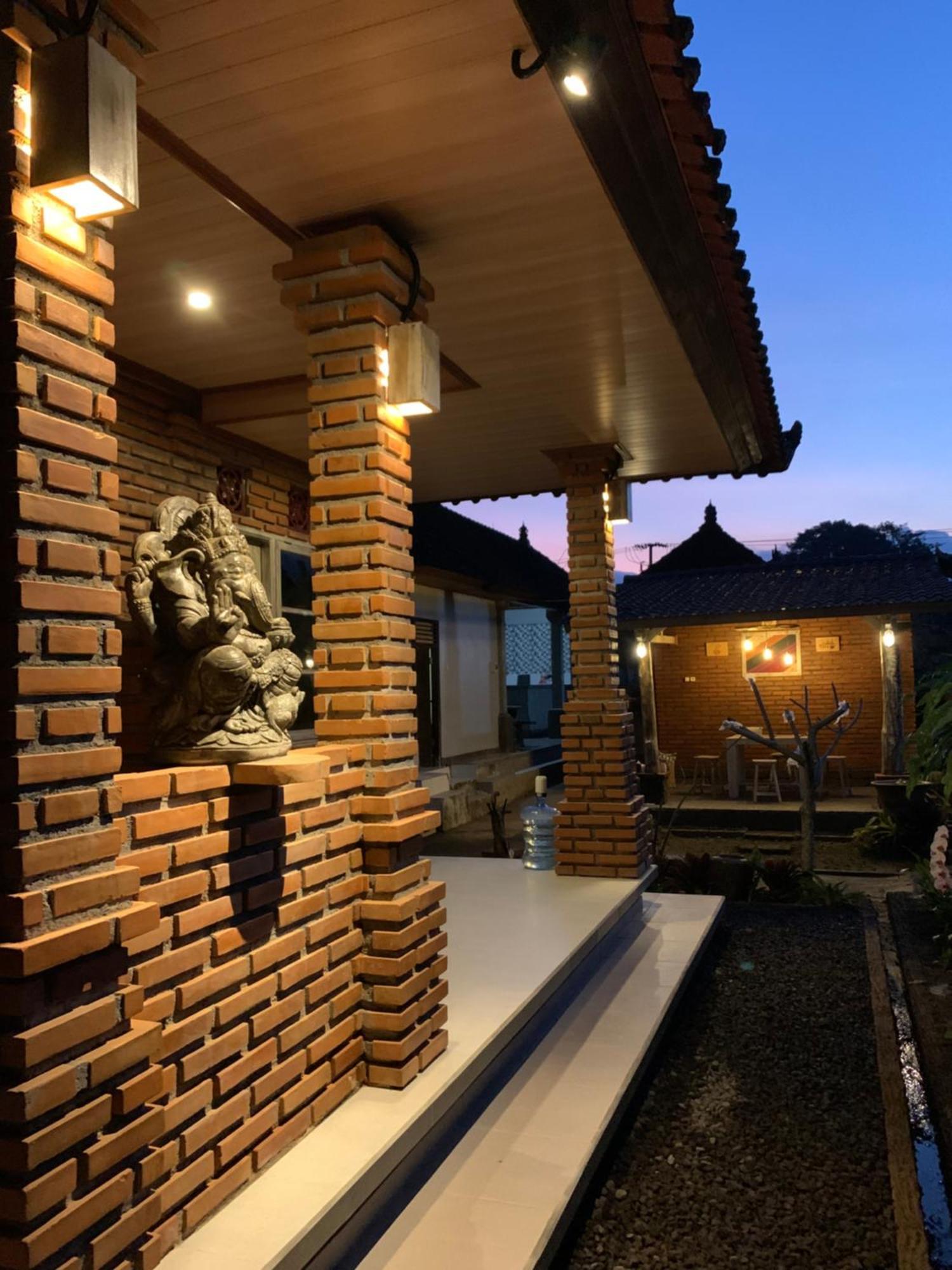 Ambara Guest House Tampaksiring Екстер'єр фото