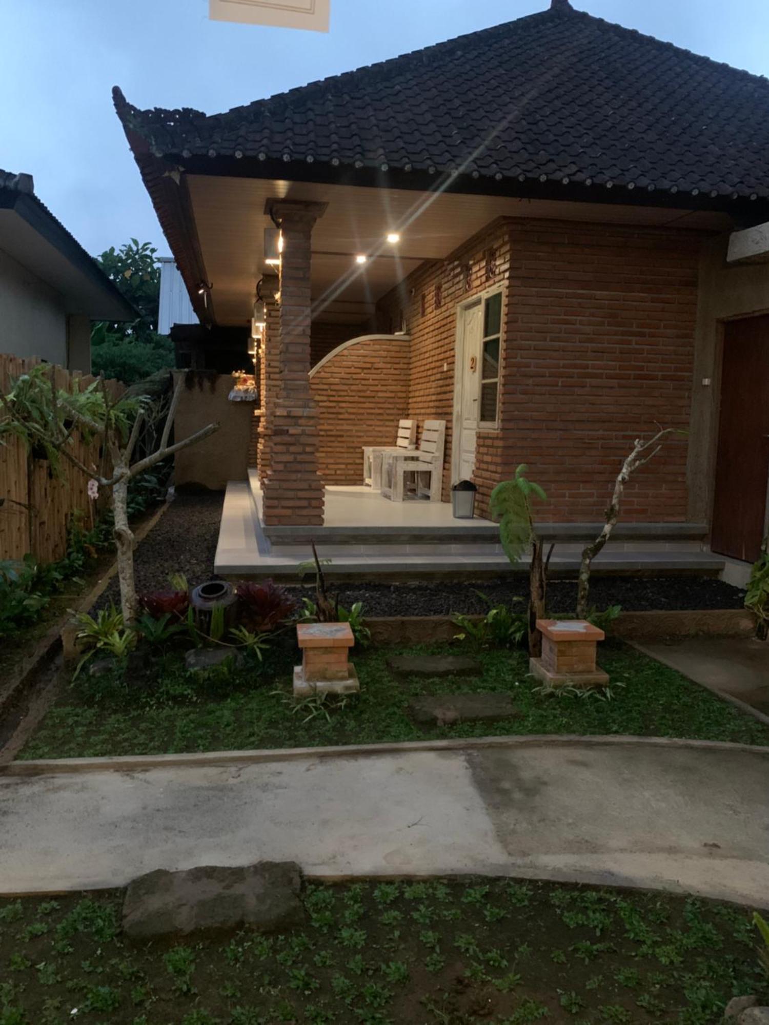 Ambara Guest House Tampaksiring Екстер'єр фото