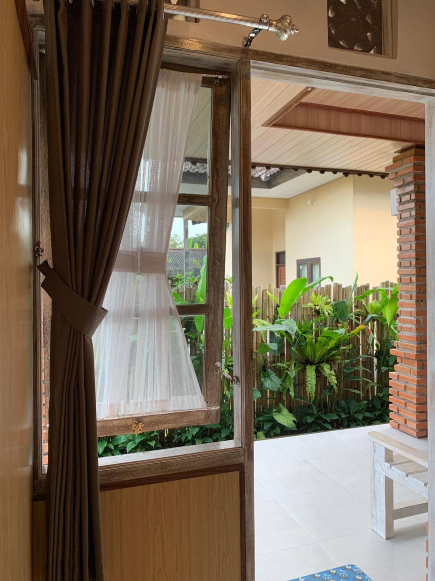 Ambara Guest House Tampaksiring Екстер'єр фото